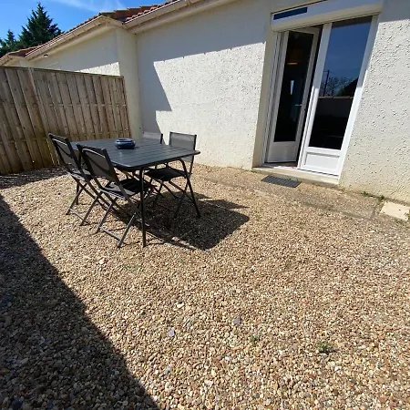 Holiday home Maisons Martigny C - Proche Futuroscope Et Aquascope *